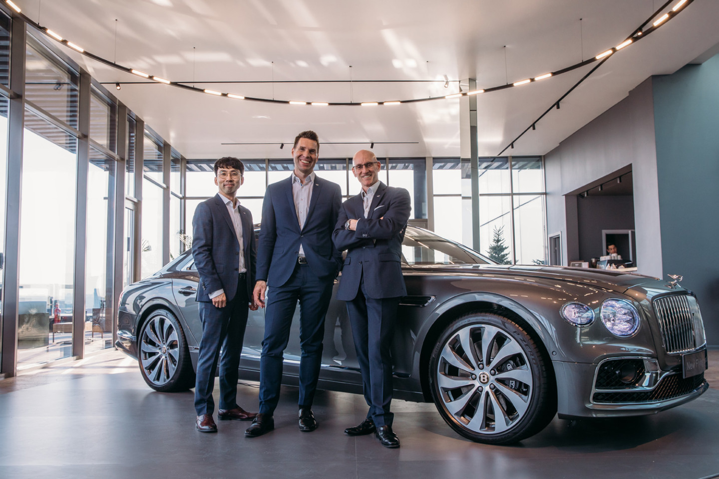 презентация bentley москва