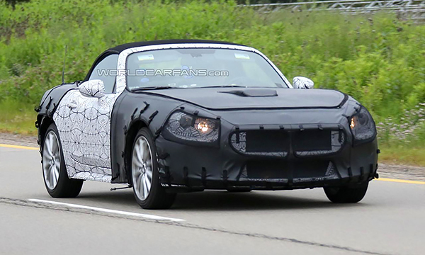 Родстер Fiat 124 Spider впервые замечен на тестах