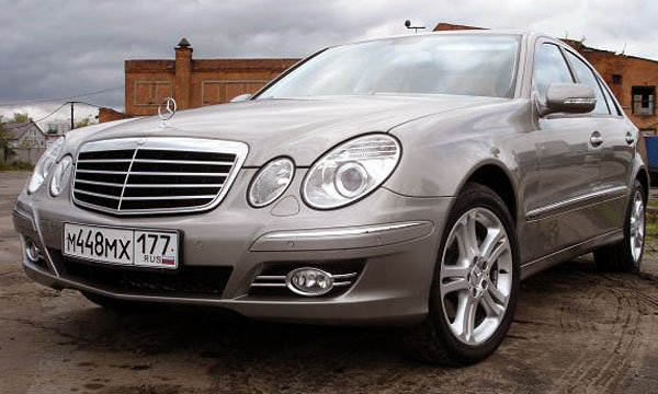 Mercedes вернулся в обойму