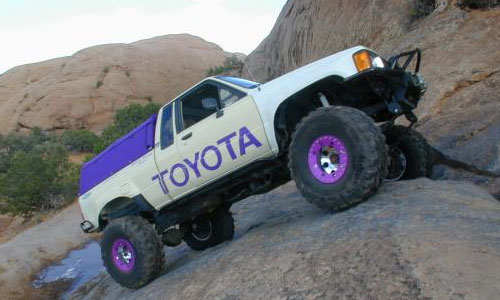 Toyota не присоединится к альянсу Renault-Nissan