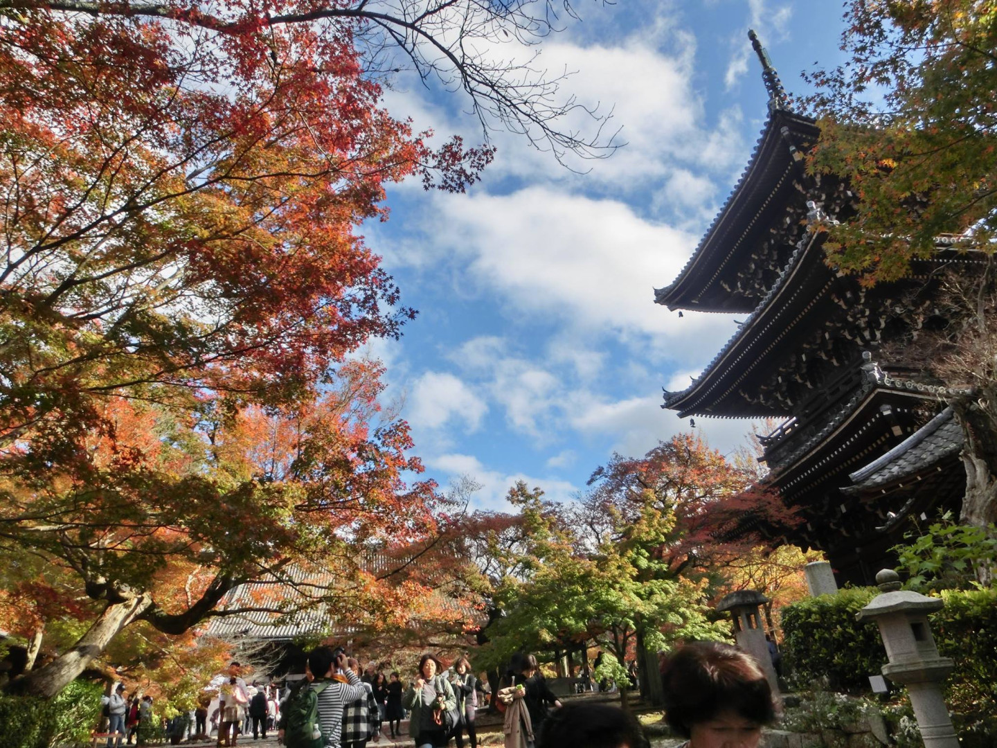 Фото: facebook.com/pages/Shinshōgokuraku-ji