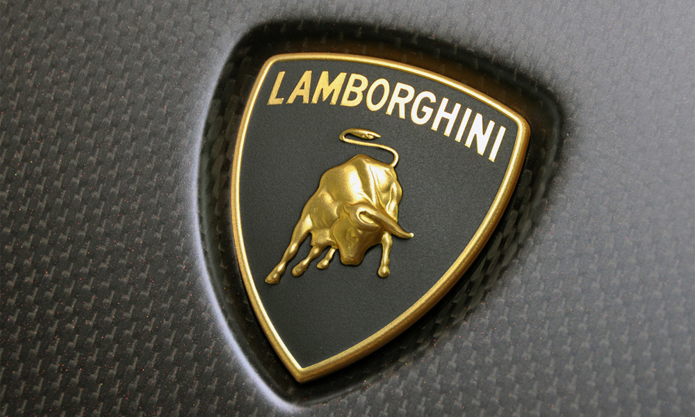 Российский офис Lamborghini начал прием заказов на новый Aventador