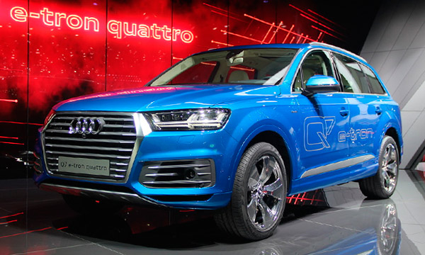 Audi представила гибридную версию внедорожника Q7