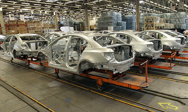 Завод General Motors в Санкт-Петербурге остановил работу на две недели