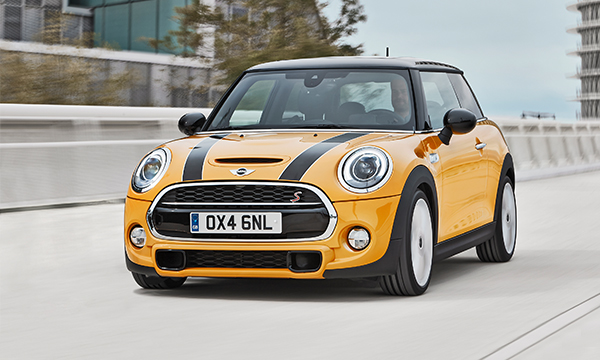 BMW подняла цены на MINI в России