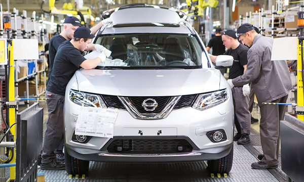 Завод Nissan в Санкт-Петербурге остановил конвейер