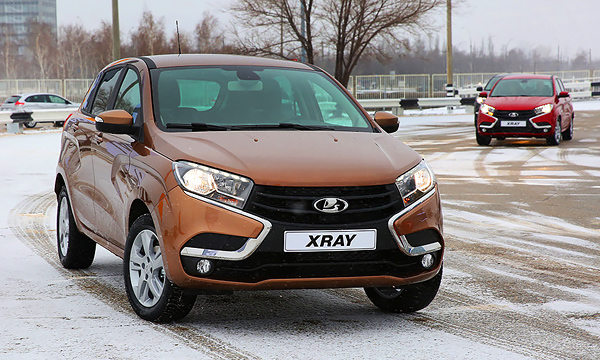 АвтоВАЗ рассекретил комплектации Lada XRAY