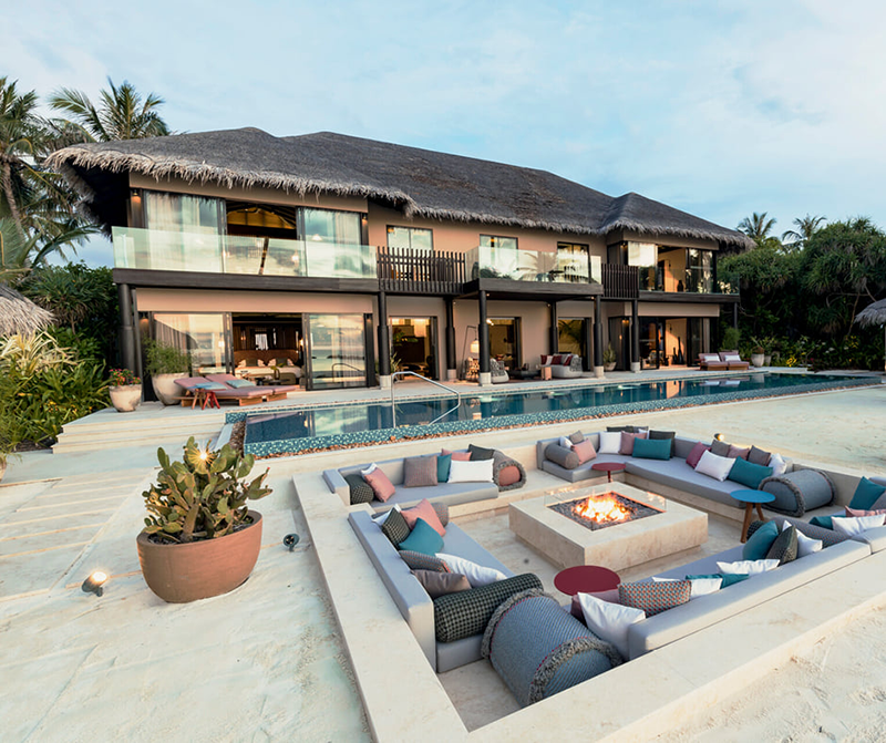 Отель Velaa Private Island Maldives