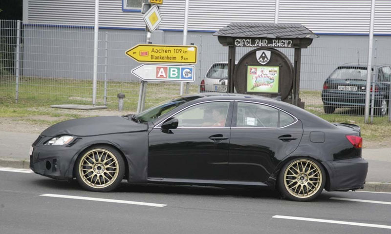 Lexus IS 500