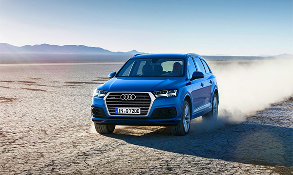 Топовая версия новой Audi Q7 получит 435-сильный турбомотор