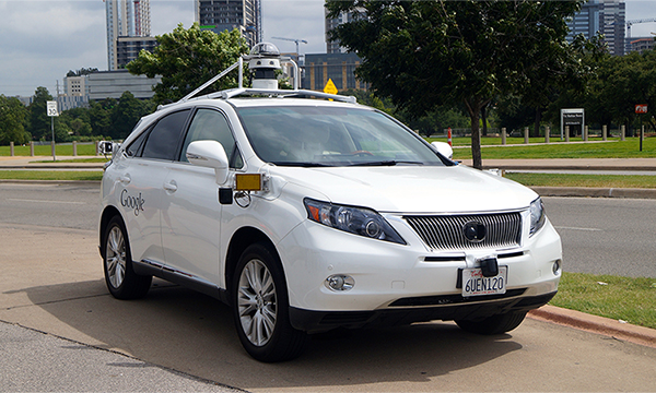 Беспилотный автомобиль Google впервые стал виновником ДТП