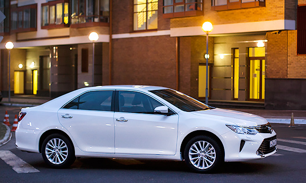 Бизнес-кейс. Тест-драйв Toyota Camry