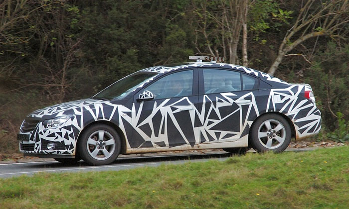 Шпионы выследили на трассе новый Chevrolet Lacetti