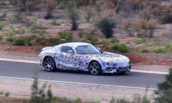 Mercedes-Benz SLC засняли во время тестов