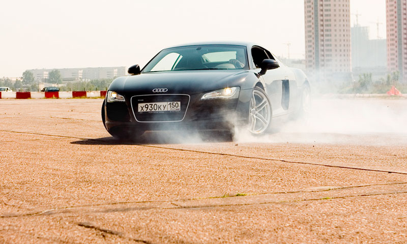 Audi R8