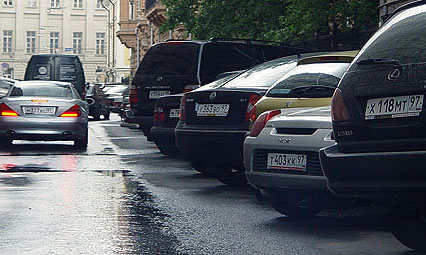 Все парковки Москвы оснастят паркоматами