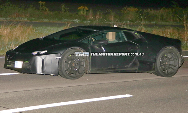 Lamborghini Cabrera заметили на тестах