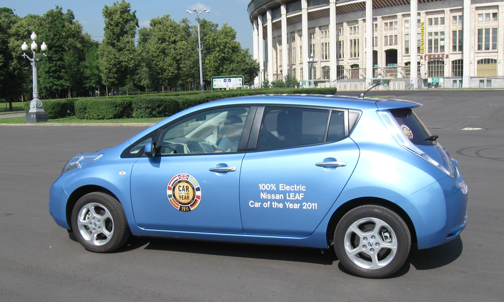 Заряжай: Nissan Leaf добрался до России