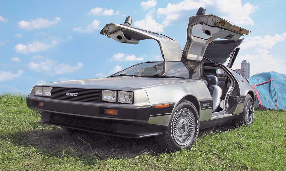 DeLorean DMC-12