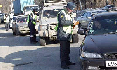 Сегодня ГИБДД будет награждать вежливых водителей