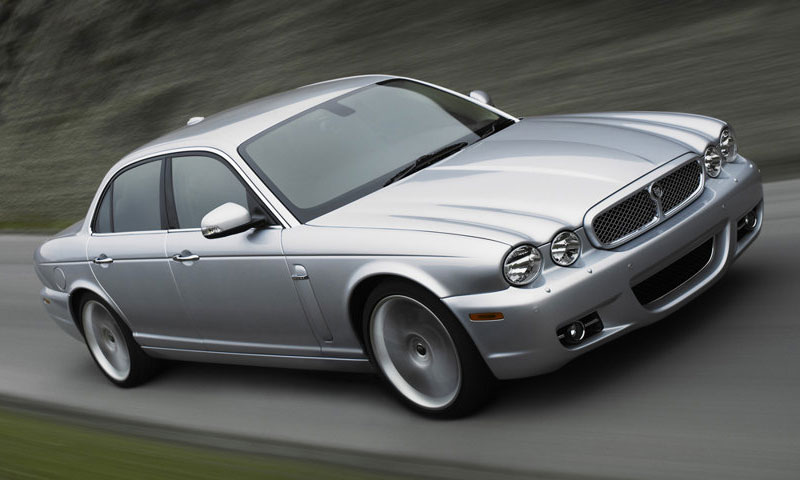 Jaguar XJ