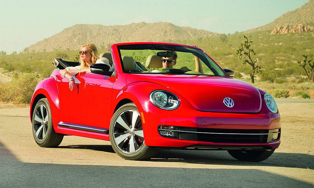 Volkswagen Beetle лишился крыши, но остался верен традициям