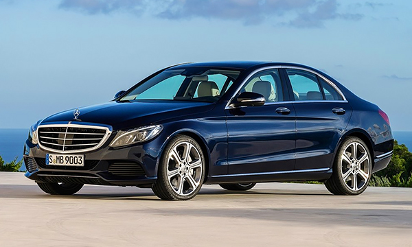 Mercedes C-Class нового поколения представят в 2020 году