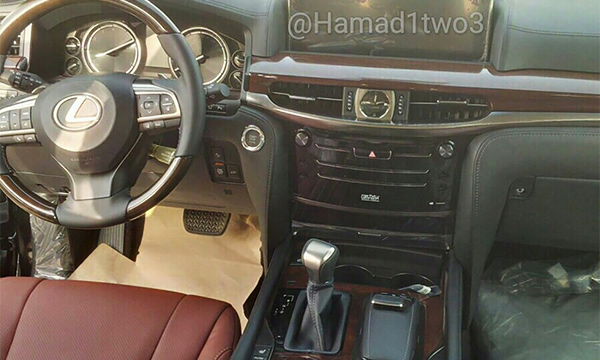 Обновленный Lexus LX 570 впервые замечен на тестах