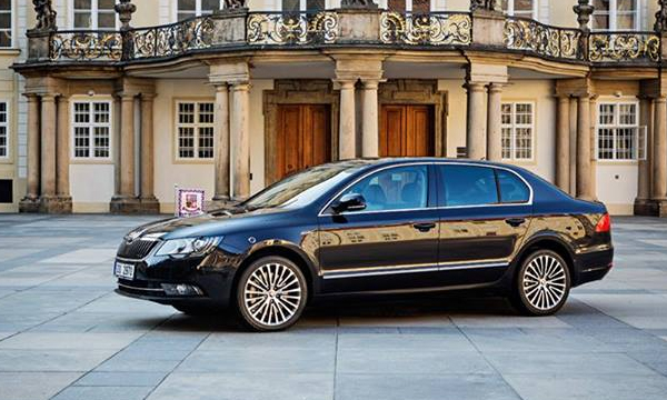 Skoda показала Superb для президента Чехии