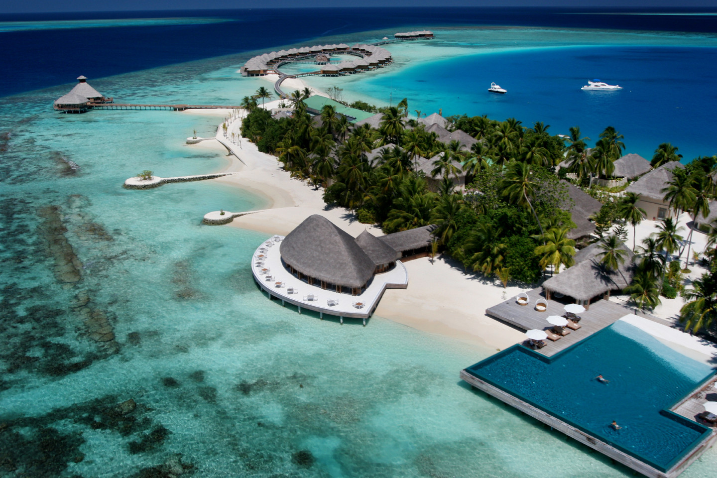 Курорт Huvafen Fushi