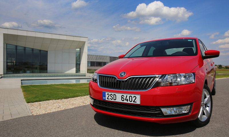Уникальный экземпляр. Первый тест-драйв Skoda Rapid