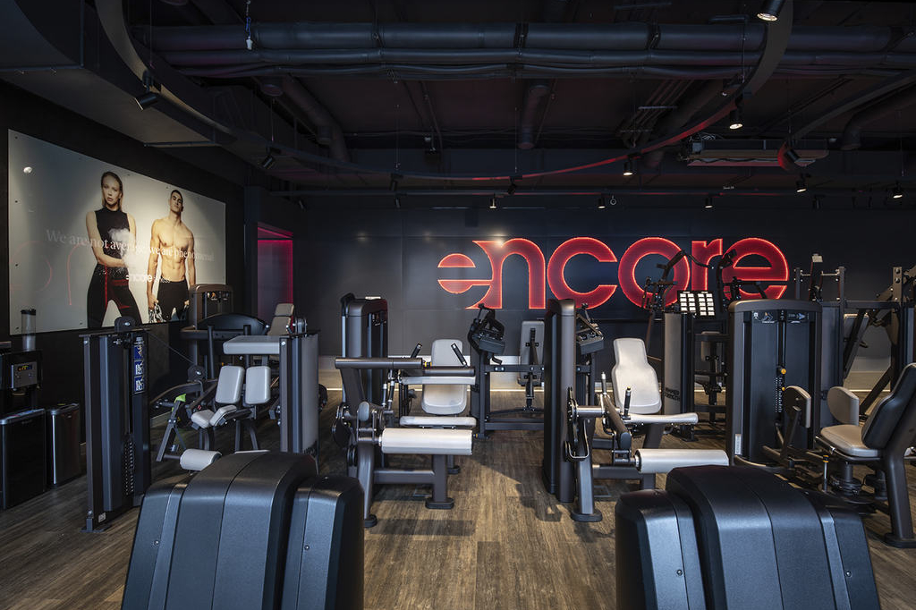 Тренажерный зал Encore Fitness в башне Око