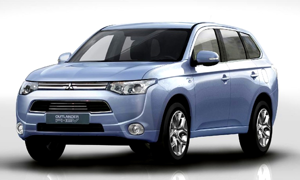 Mitsubishi объявила рублевые цены на Outlander PHEV