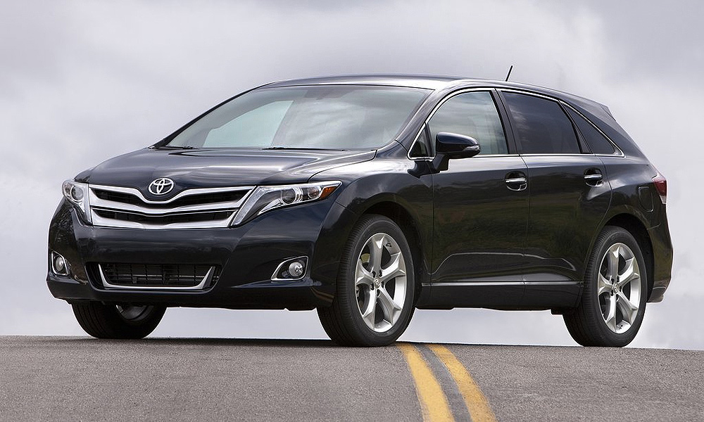 Toyota Venza начнут продавать в России