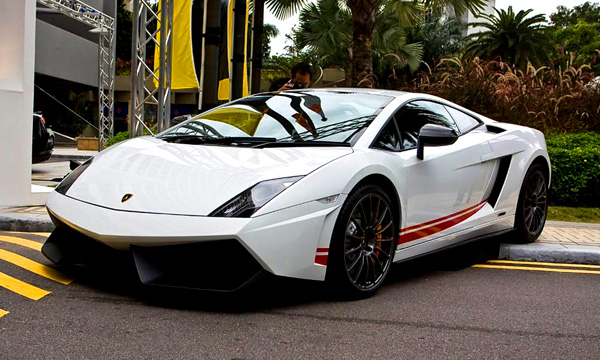 Lamborghini выпустит последние Gallardo с МКПП
