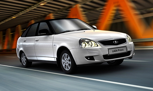 Автомобили Lada впервые получили двухцветную окраску кузова