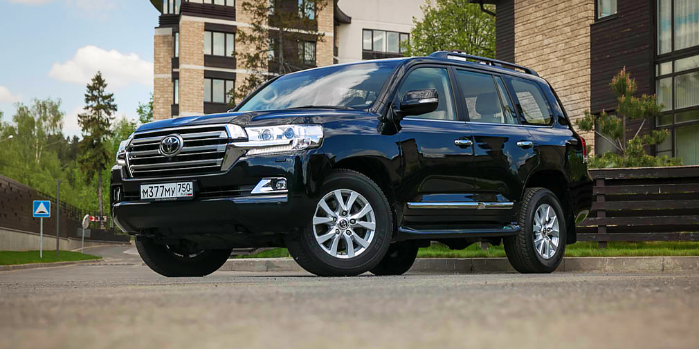 Не тот город. Тест-драйв Toyota LC200