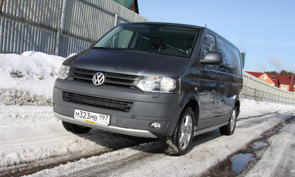 По следам бомбежки. Тест-драйв VW Multivan PanAmericana