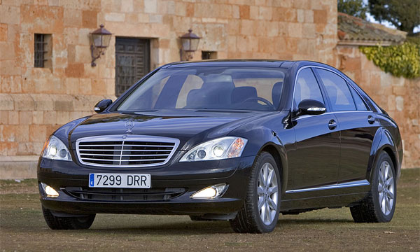 Mercedes-Benz S500