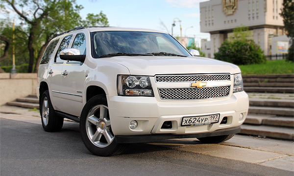 Последний из могикан. Тест-драйв Chevrolet Tahoe