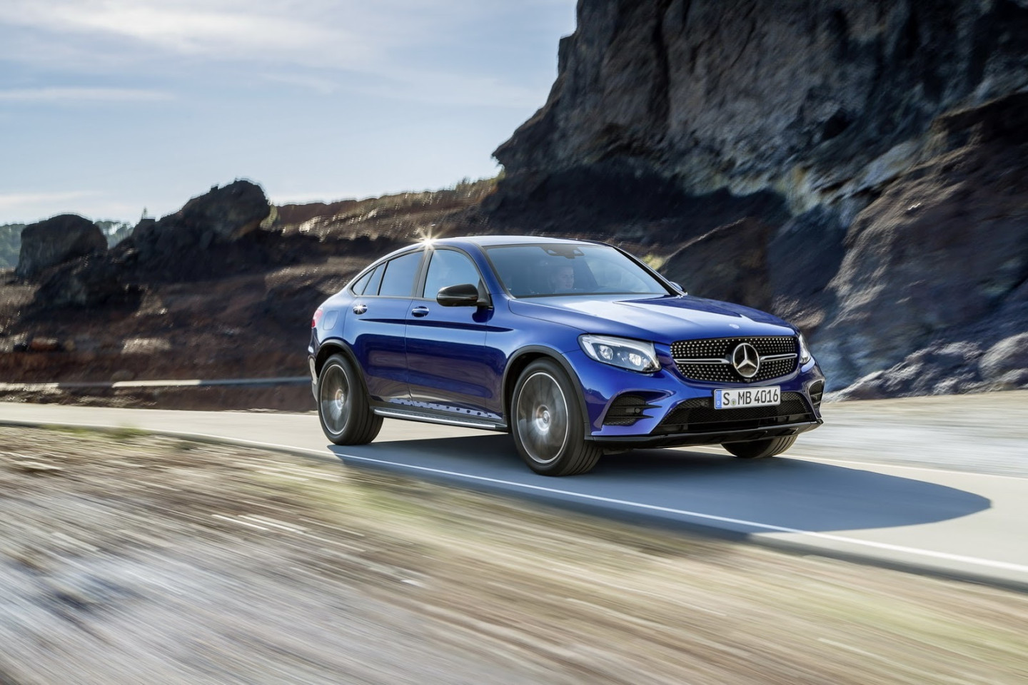 Фото: mercedes-benz.ru
