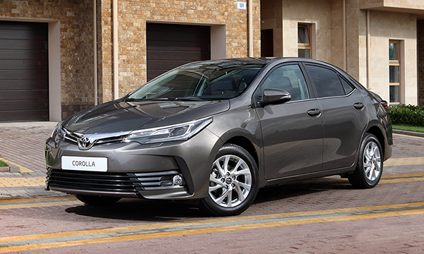 Toyota объявила цены на обновленную Corolla