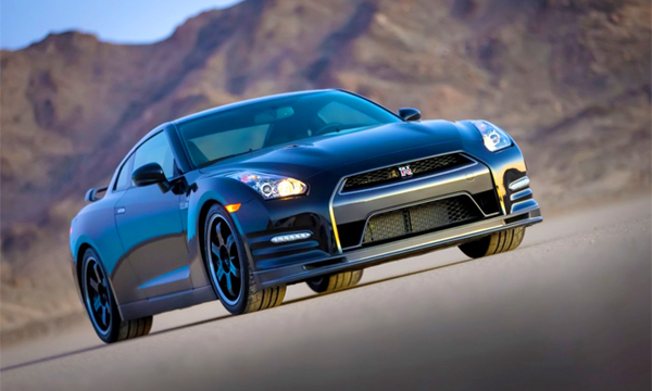 Nissan GT-R Nismo разгонится до 100 км\ч за 2 секунды