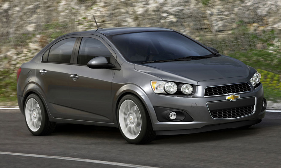Новый Chevrolet Aveo не стесняется копировать конкурентов