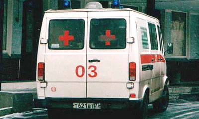 В Санкт-Петербурге скорая помощь столкнулась с иномаркой