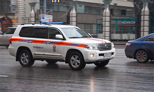 Счетная палата посоветовала МЧС закупать «менее роскошные» автомобили