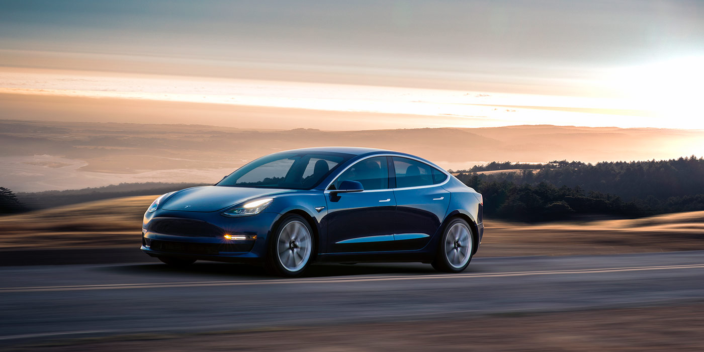 Tesla в сентябре представит новый электрокар рекомендуем Tesla в сентябре представит новый электрокар рекомендуем