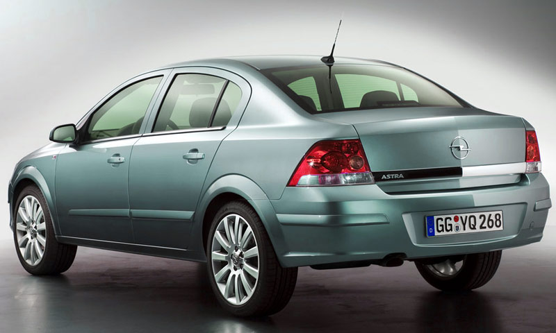 Седан Opel Astra