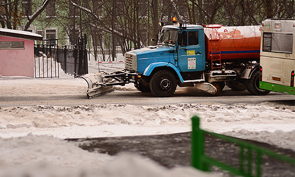 В Москве коммунальная техника начнет фиксировать нарушения ПДД