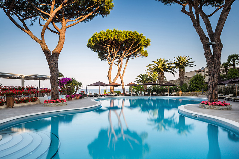 Бассейн Baglioni Resort Cala del Porto